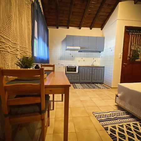 Spitaki Guest House Мегали Амос Екстериор снимка