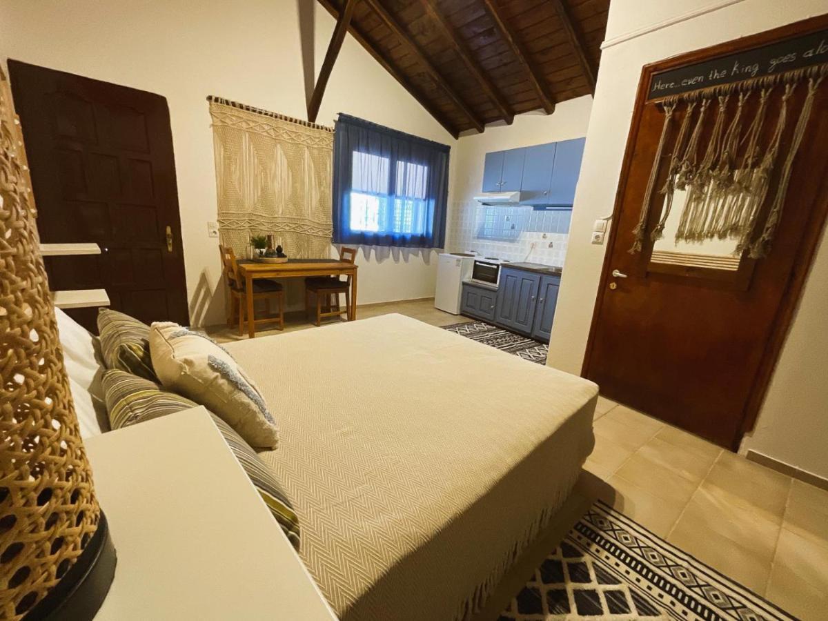 Spitaki Guest House Мегали Амос Екстериор снимка